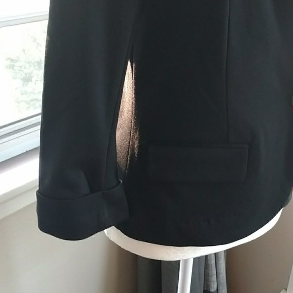 ‎Catherine Malandrino Black Blazer Single Button Closure, Size Small - Picture 2 of 8